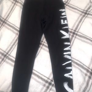 SOLD! Calvin Klein Performance Brush Logo Leggings